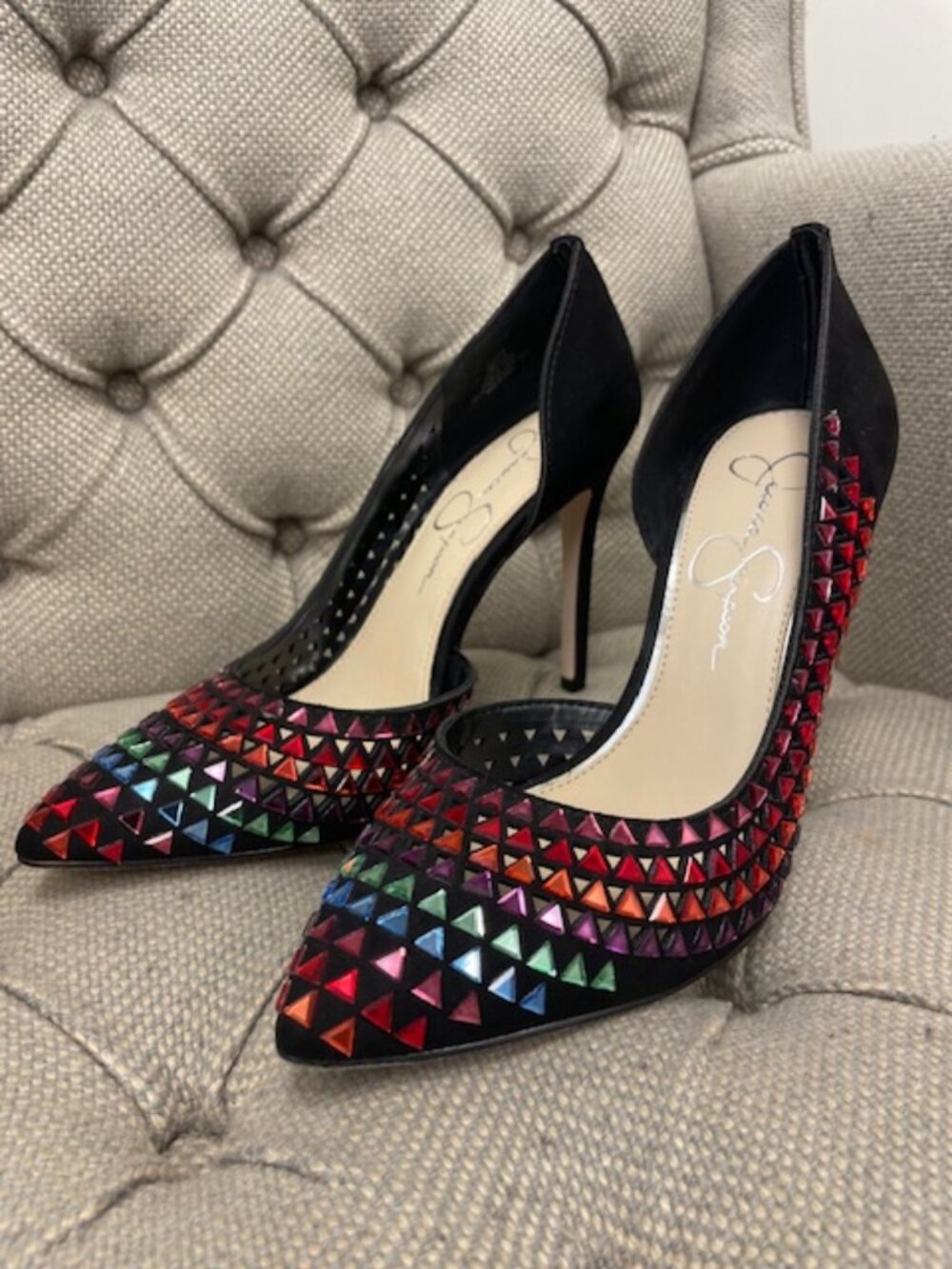 Jessica Simposon Rainbow Gem Peetie Pump - US 7.5